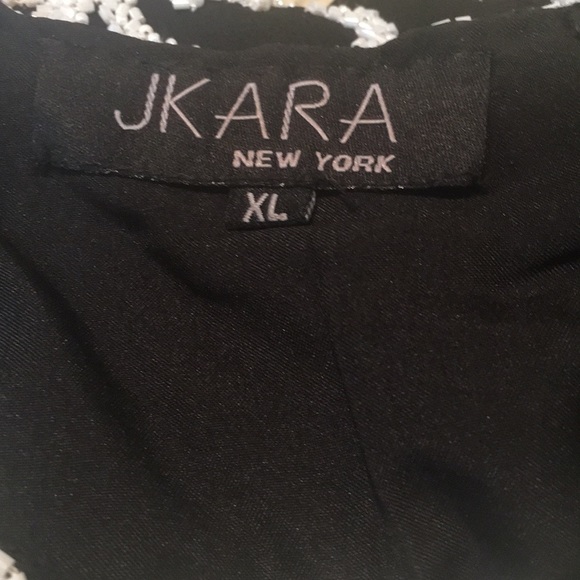 Gorgeous Beads & Sequins Top - Picture 4 of 6